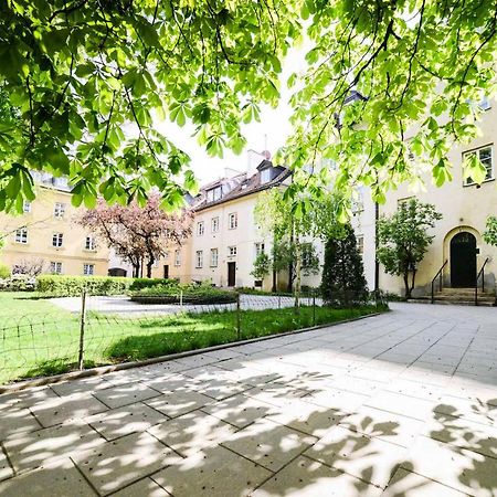 Designers Apartment In The Old Town Warsawa Bagian luar foto